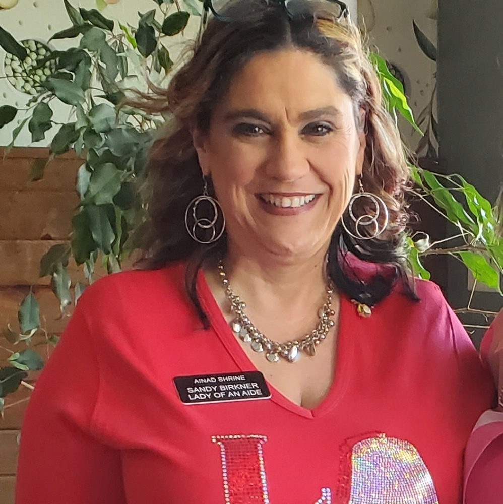 Meet your Posher, Sandy